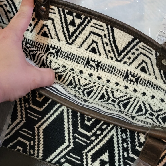 Reversible tote in Rio weave - Picture 2 of 2